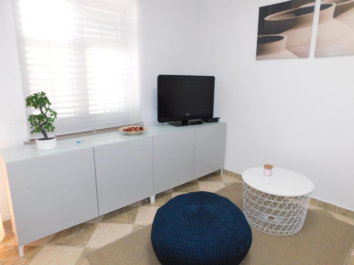 Apartment Stella Koper Bagian luar foto